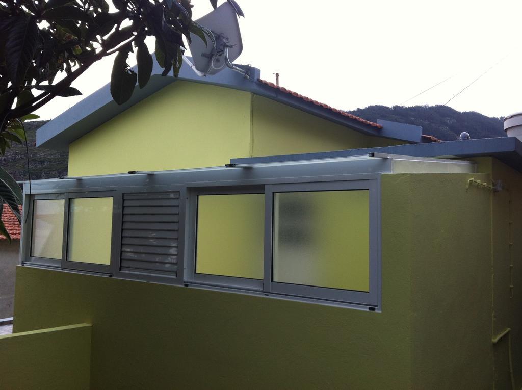 House On The Beach Machico  Ruang foto