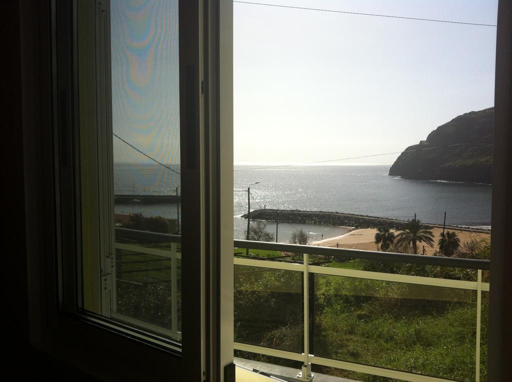 House On The Beach Machico  Bagian luar foto