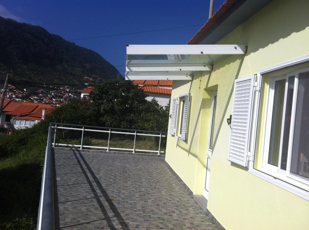 House On The Beach Machico  Bagian luar foto